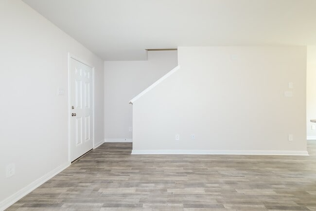 Photo - 14222 Green Wing Cir