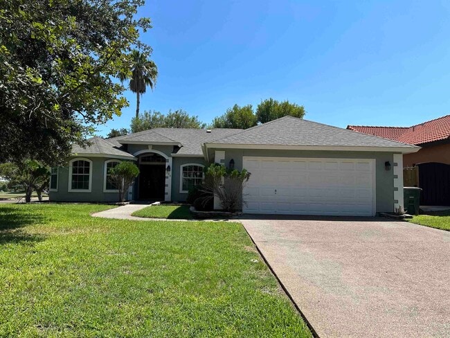 Building Photo - 223 Oriole Ln