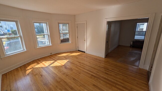 Photo - 20 Kosta St Unit 3