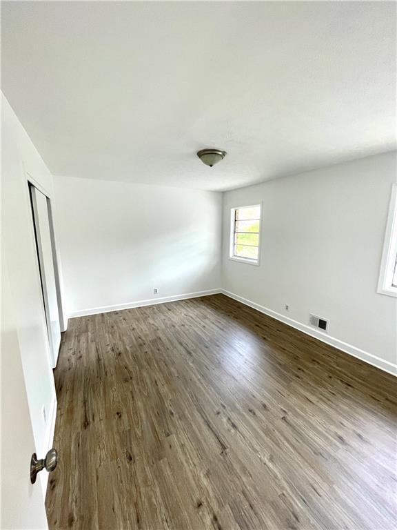 Photo - 2908 Skyland Dr NE