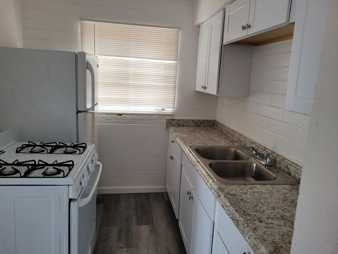 Photo - 2733 S Sunland Vis (Tucson, AZ)