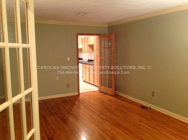 Photo - 4535 Dawnwood Dr