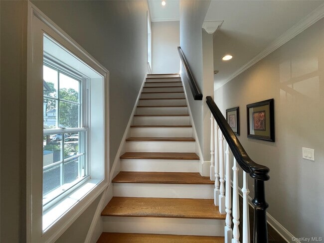 Photo - 30 High St Unidad B