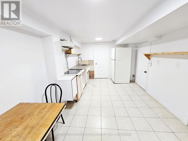 Photo - 39 Treetops Ct