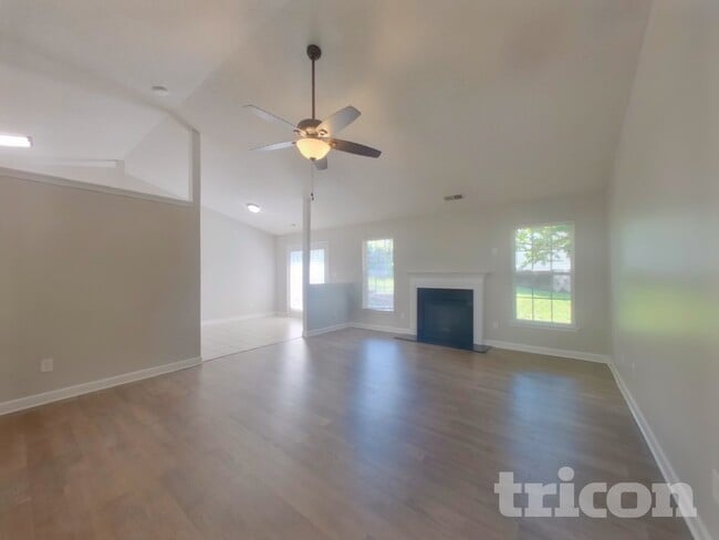 Photo - 967 Ashland Ave