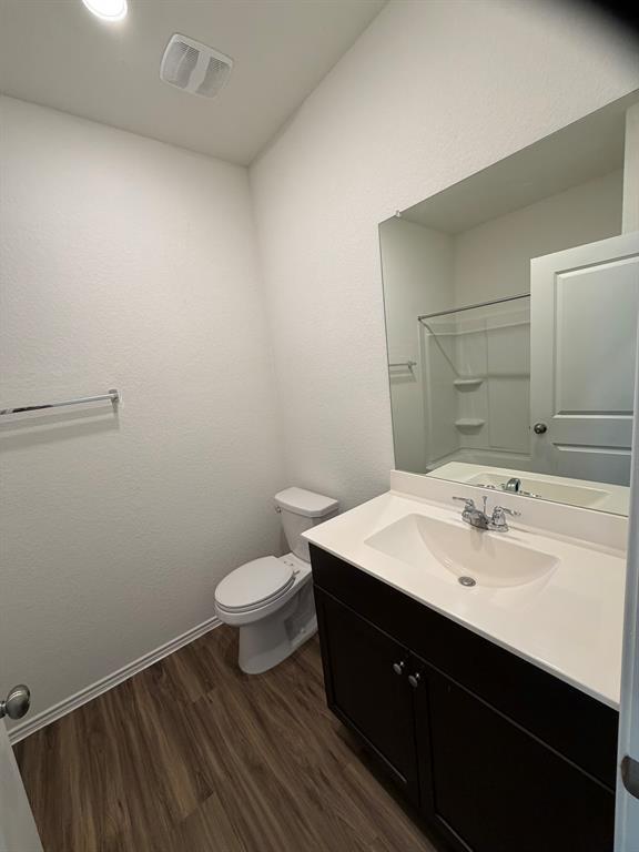 Photo - 408 Buckners St