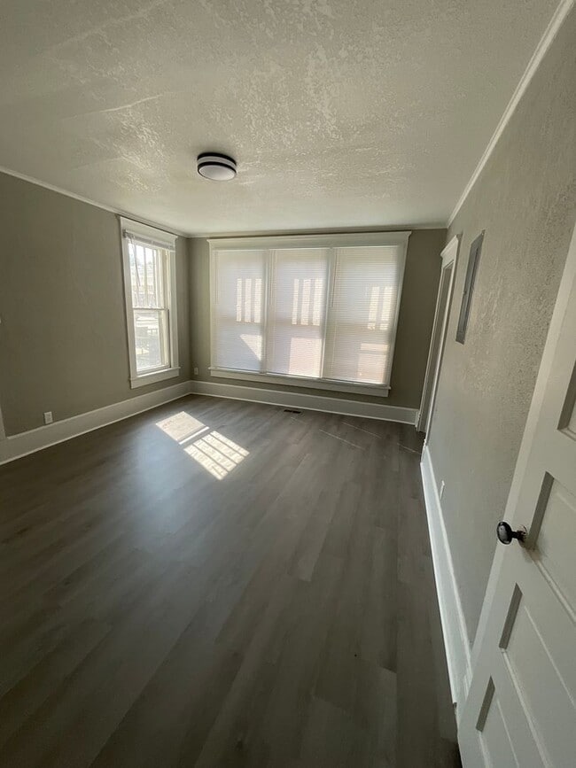 Photo - 202 W 7th St Unidad 202 W 7th St Apt. A