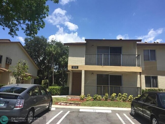 Photo - 111 Gardens Dr Unidad 101 Rental