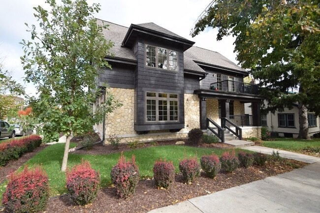 Photo - 2224 Regent St Unit #101