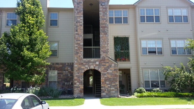 Building Photo - Nice Condo in South Ft. Collins Unit 7-7304