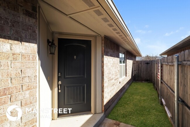 Photo - 5800 Marblewood Dr