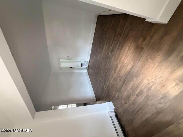 1039 Bangs Ave