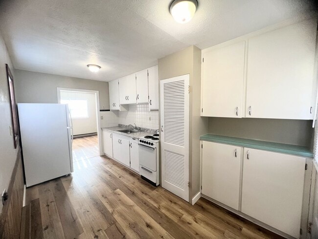 Photo - Newly Renovated Apartment