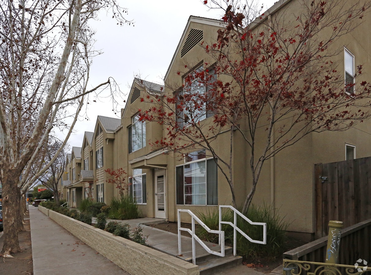 Photo - Troy Apartments