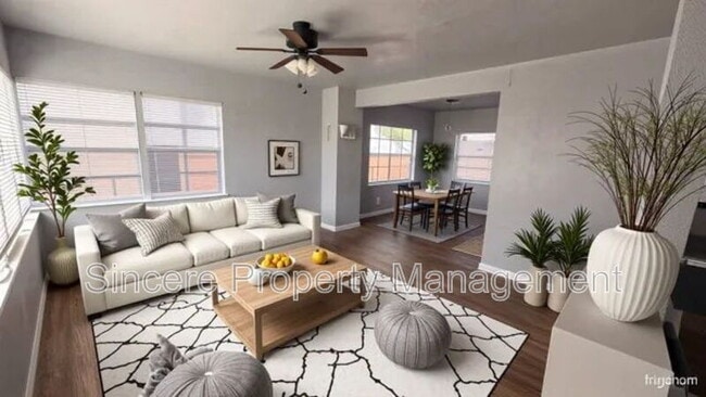 Building Photo - 1931 NE 25th St Unit Apt. 10