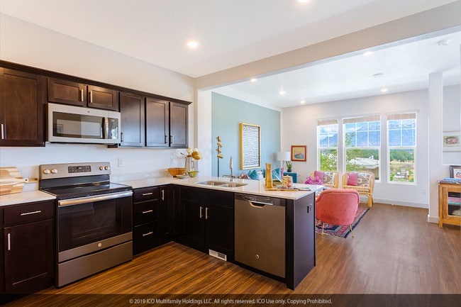 Photo - Jordan View Towns