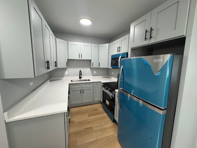 Building Photo - 316 Marengo Ave Unit 3 Rental