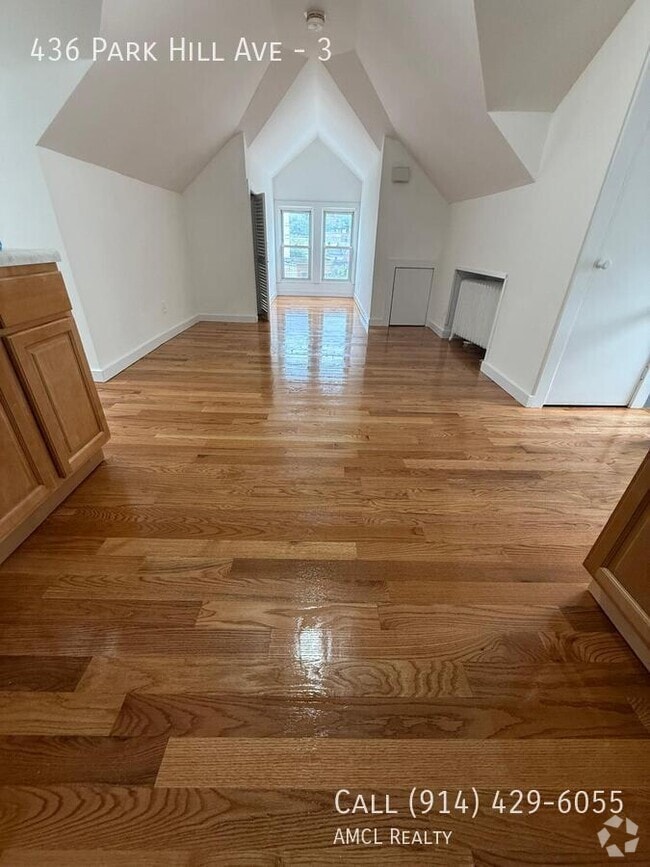 Building Photo - 436 Park Hill Ave Unit 3 Rental