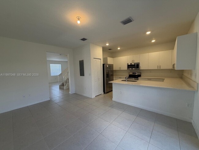 Photo - 2659 SE 28th Dr