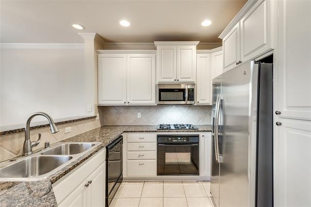 Photo - 2619 Corbeau Dr