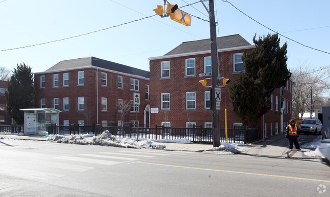 Building Photo - 338 Donlands Ave