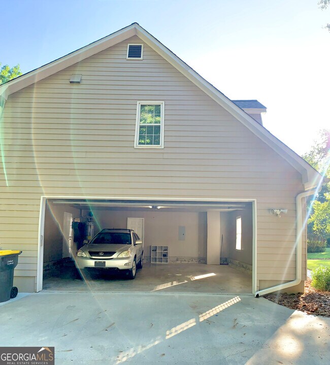 Photo - 345 Legacy Ln