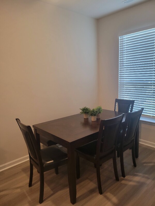 Photo - 1511 Auckland Ct