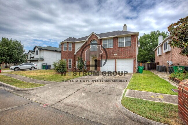 Photo - 4717 Woodhaven Ln