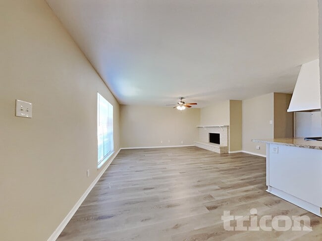 Photo - 9324 Timberbluff Rd
