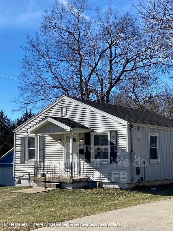 Photo - 7614 Eby Ave