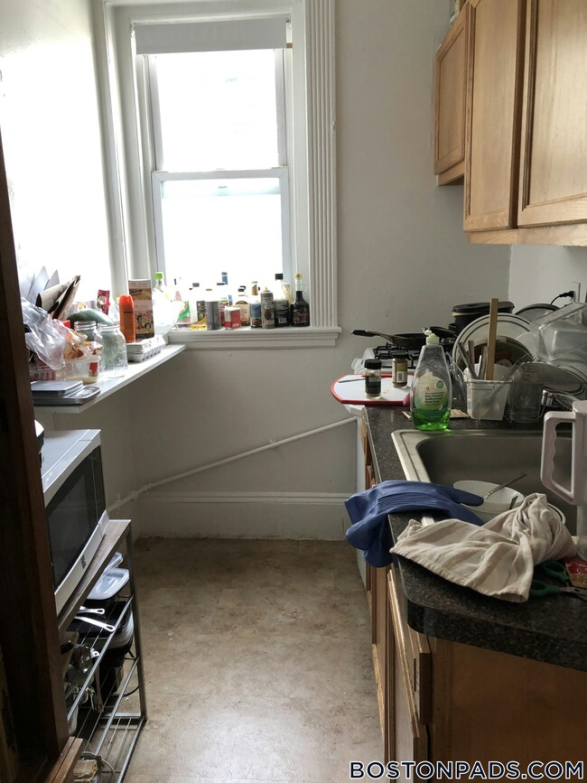 Photo - 1334 Commonwealth Ave Apartment Unit 17