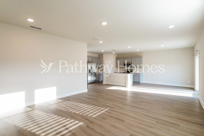 Photo - 212 Limestone Wy