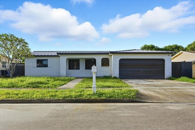 Building Photo - 6948 NW 8th Ct