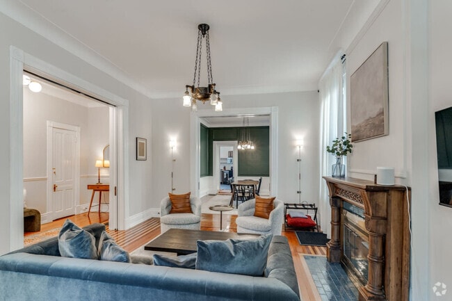 Building Photo - 351 Thrall St Rental