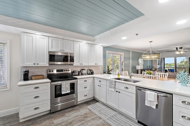 Photo - 275 Palm Ave Unit A301