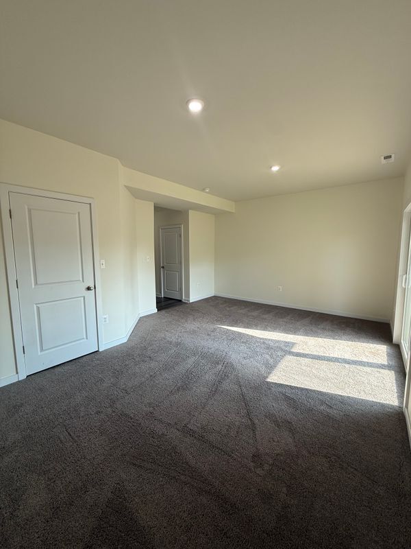 Photo - 28 Marineris Cir