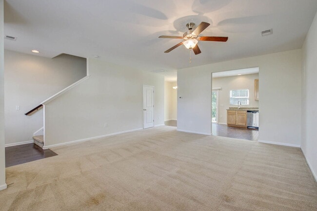 Photo - 9083 Parlor Dr