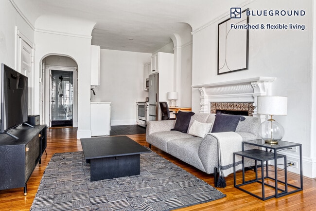 Photo - 499 Beacon St Unit FL3-ID393