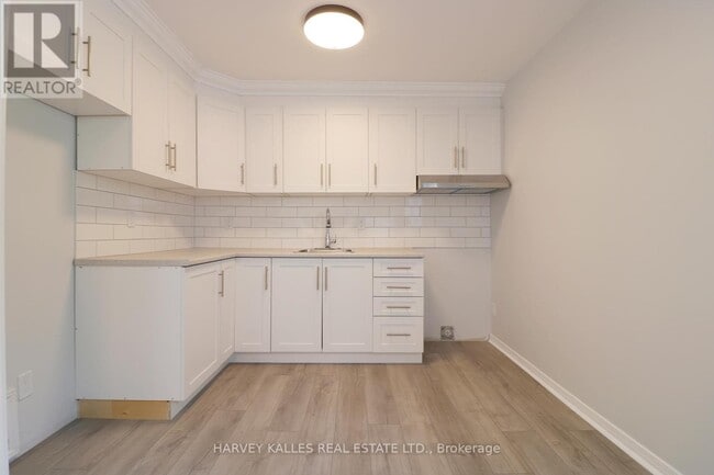 Photo - 201 Augusta Ave