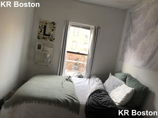 Photo - 716 Columbus Ave Unit 8