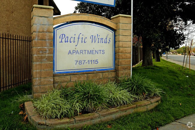 Photo - Pacific Winds Apartments