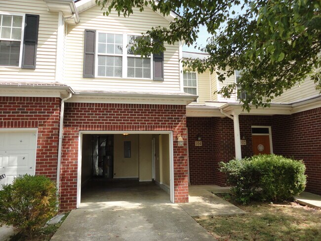 104 Pepperweood Ct - 104 Pepperwood Ct Townhome