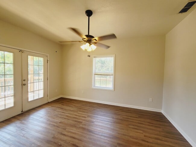 Photo - 2770 Weaver Dr