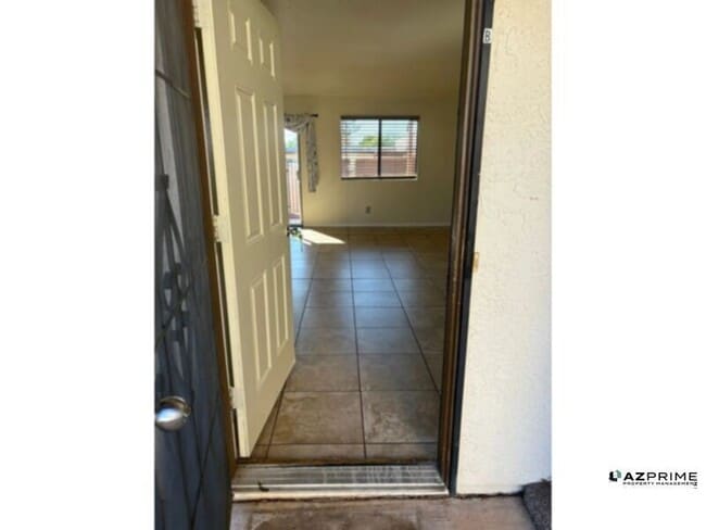 Building Photo - 4307 Ave Palermo