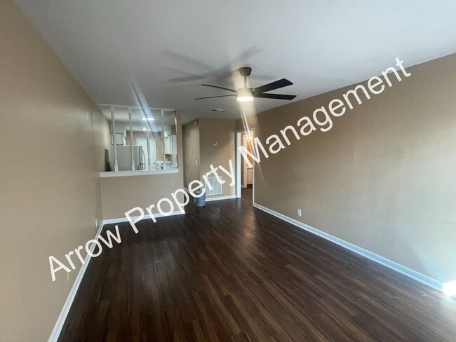 Newly Renovated 3 Bedroom 2 Bath Home in Nashville!
