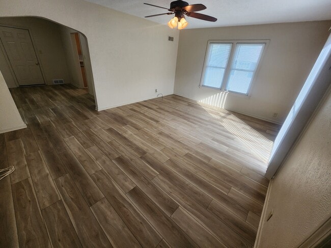 Photo - 728 Concord Ave