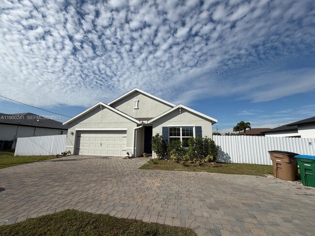 Photo - 304 El Dorado Blvd S