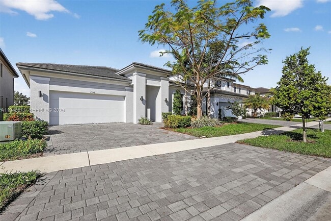 Photo - 4398 SW 173rd Ave