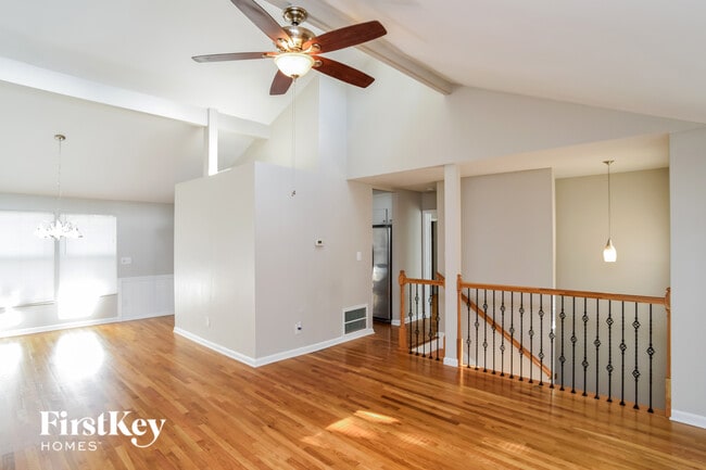 Photo - 8500 Park Vista Cir