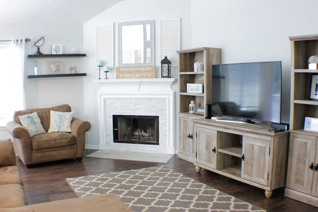 Photo - 7 Teakwood Dr